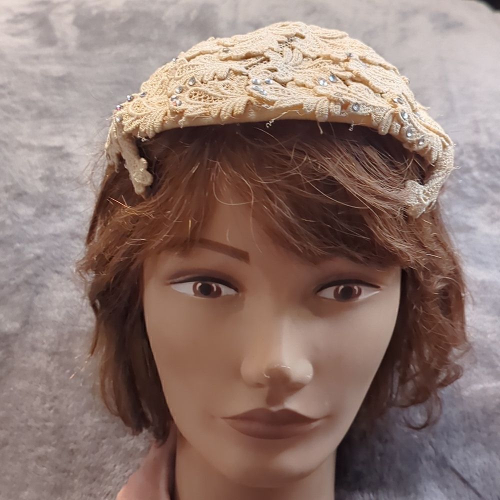 Vintage 1950's Womens Emporium Hat San Francisco New York Rhinestones Cream